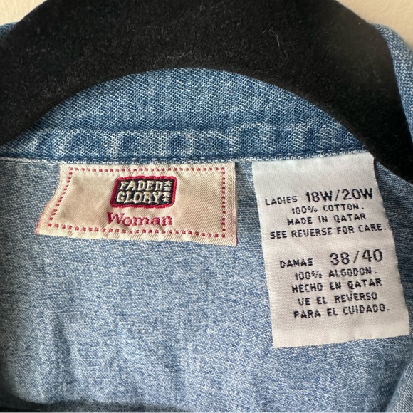 ‼️SOLD‼️ Faded Glory Short Sleeve Denim Shirt - Picture 4 of 4